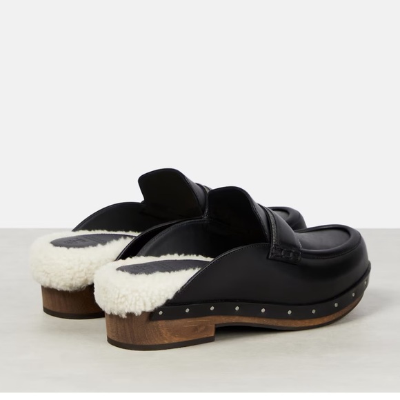 Brunello Cucinelli embellished leather clogs - Picture 3 of 11